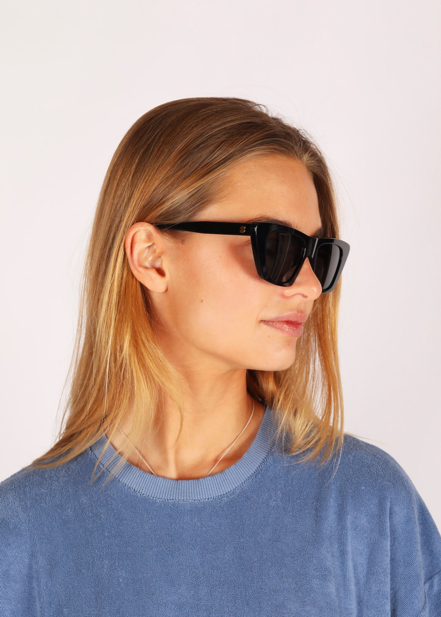 By-bar Marley sunglasses black side profile
