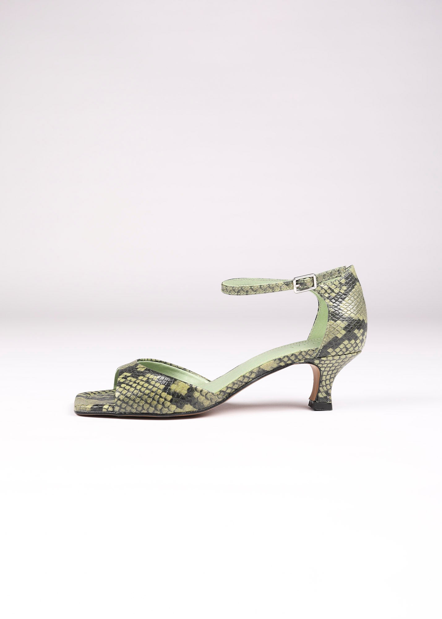 TORAL - Rubby serpent side