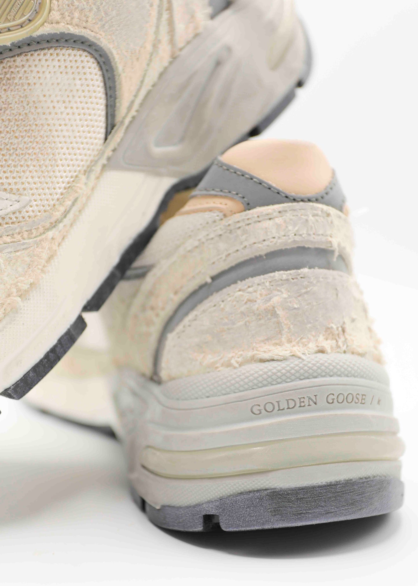 golden goose running dad white silver back