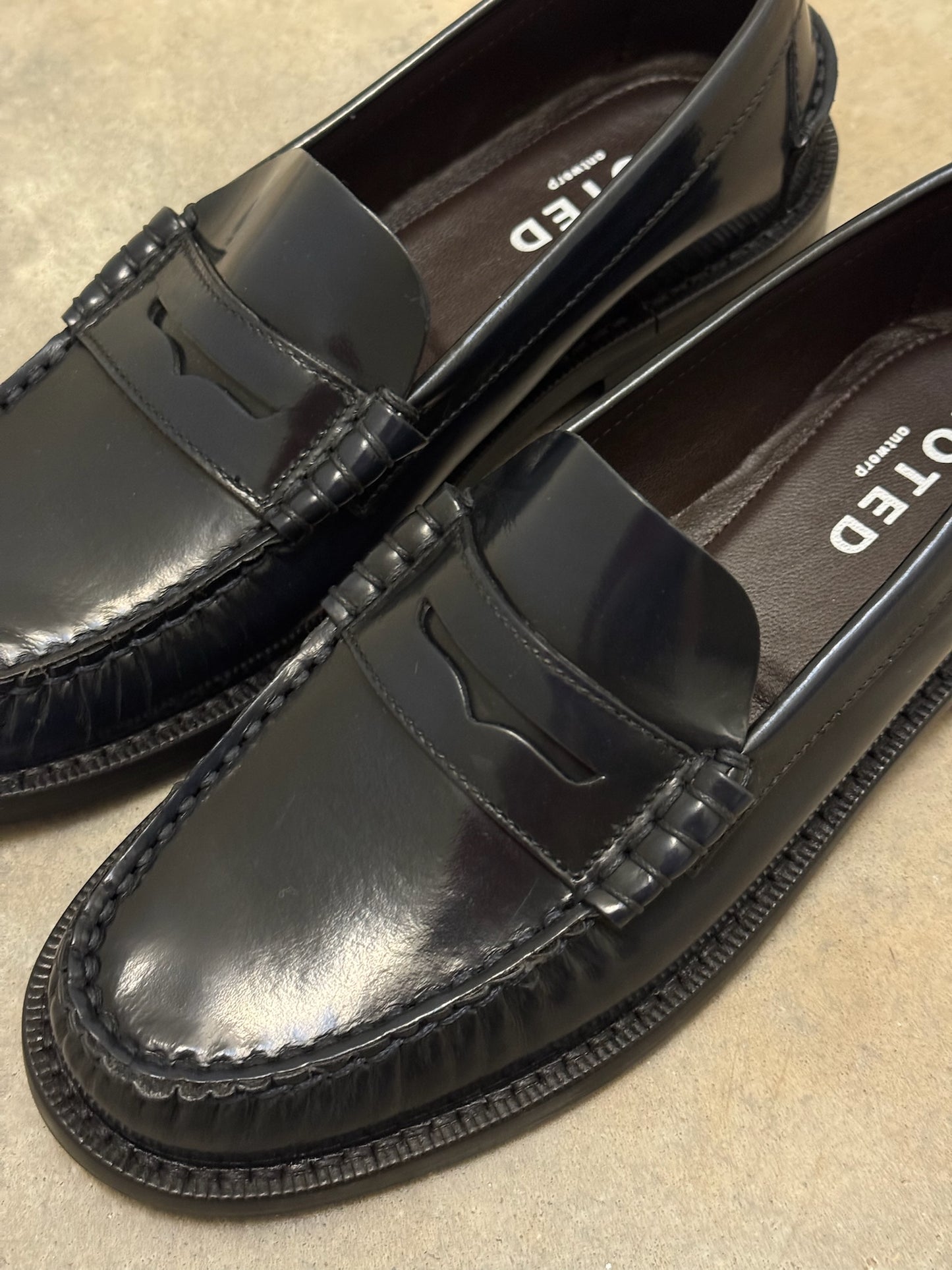 MOCCASIN BLEU
