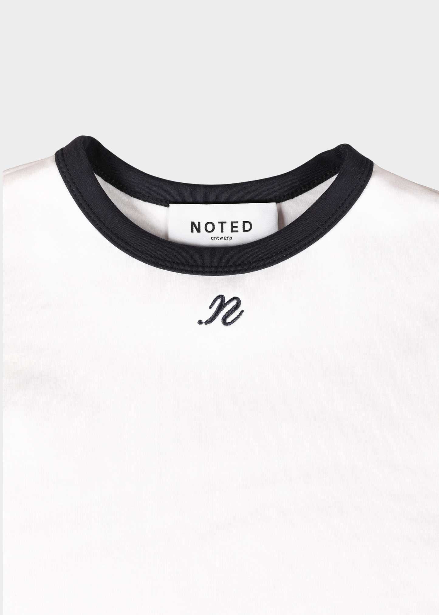 NOTED ANTWERP - DONNI TSHIRT SLIM WHITE/DR.BLUE