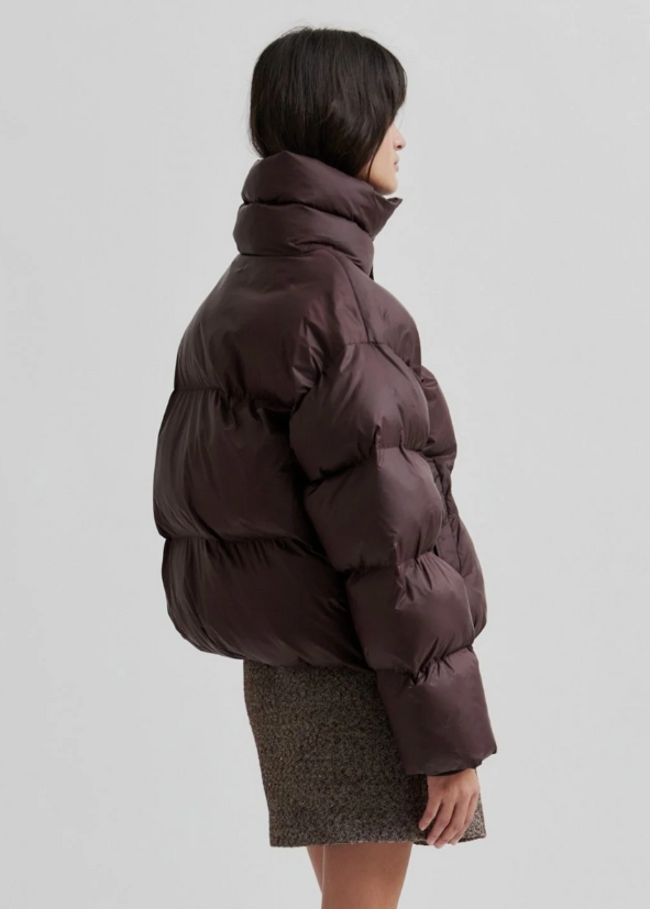 SECOND FEMALE - Riya plum puffer coat