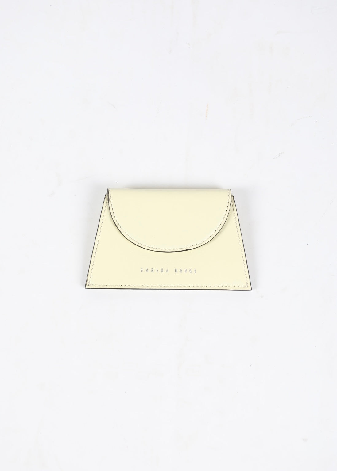 ZARINA ROUGE - This cardholder is handcrafted by traditional Spanish manufacturers using the finest Italian leather. Due to the unique nature of the leather, some colour and texture variation may occur.