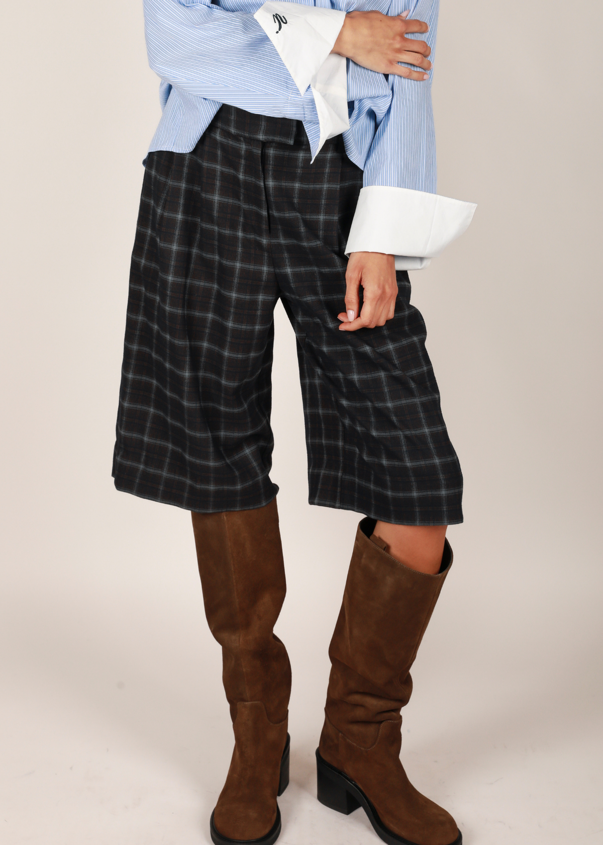 NOTED ANTWERP - ABBU BERMUDA CHECKERED BLU/RED