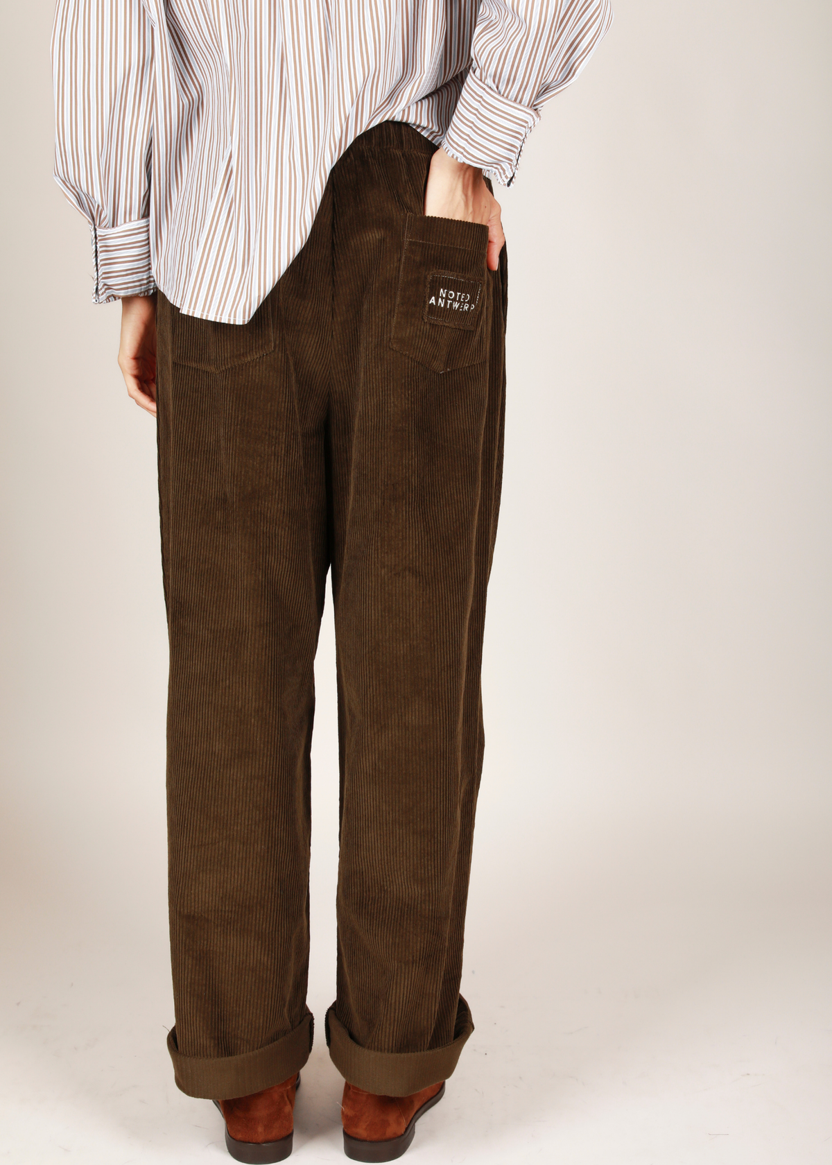NOTED ANTWERP - CERA PANTS KHAKI