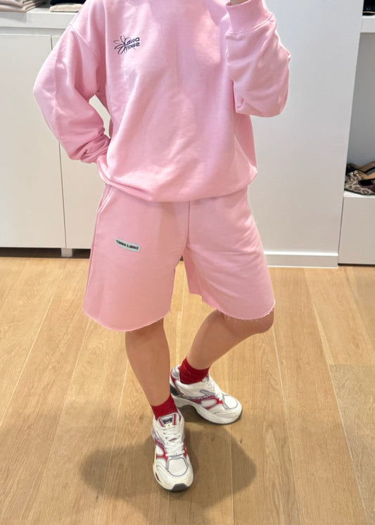 DOUBLE SUNSET - BERMUDA PINK
Jersey pink loungewear shorts