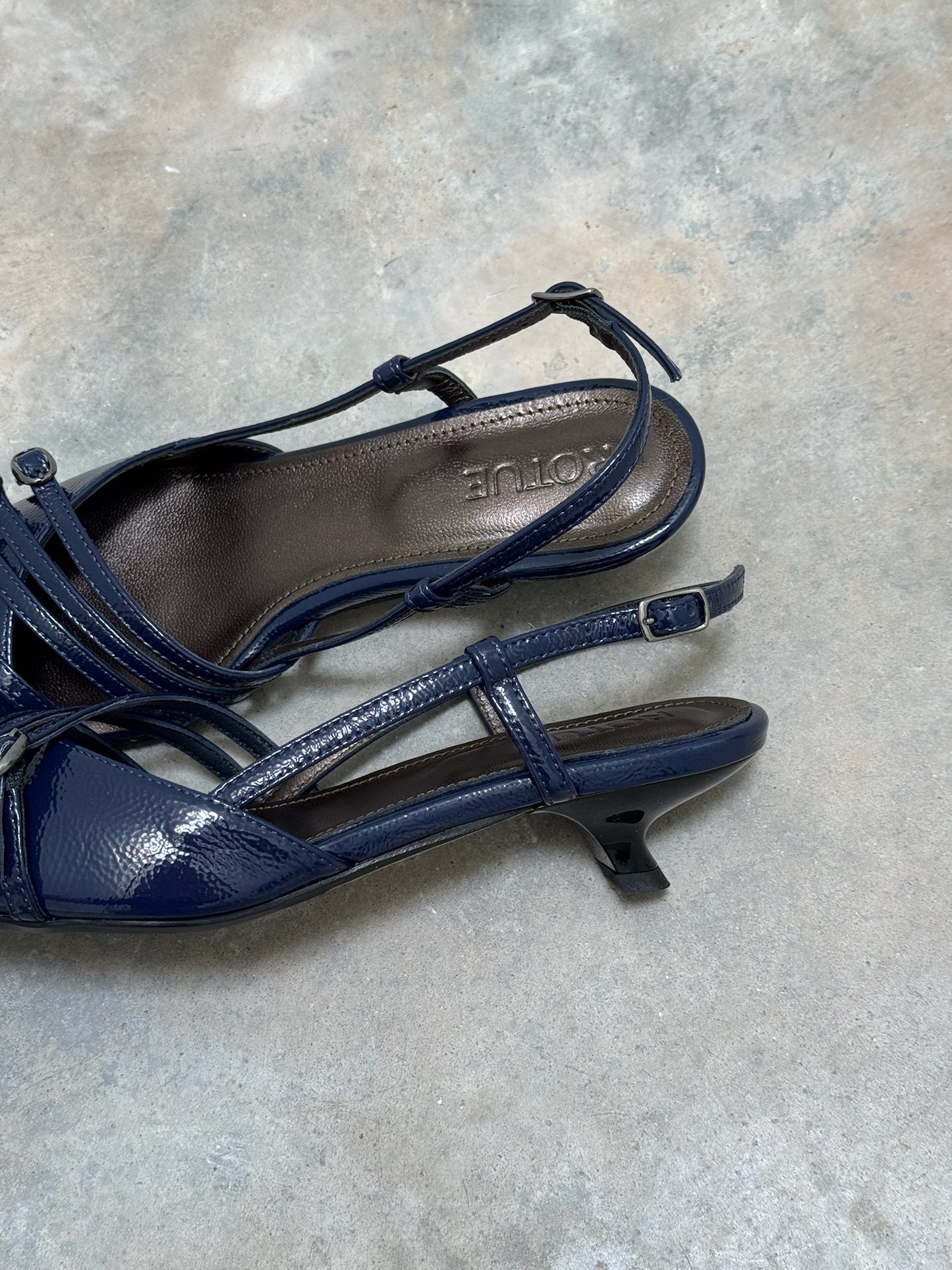 ROTUE - I WANNA SLINGBACK NAVY