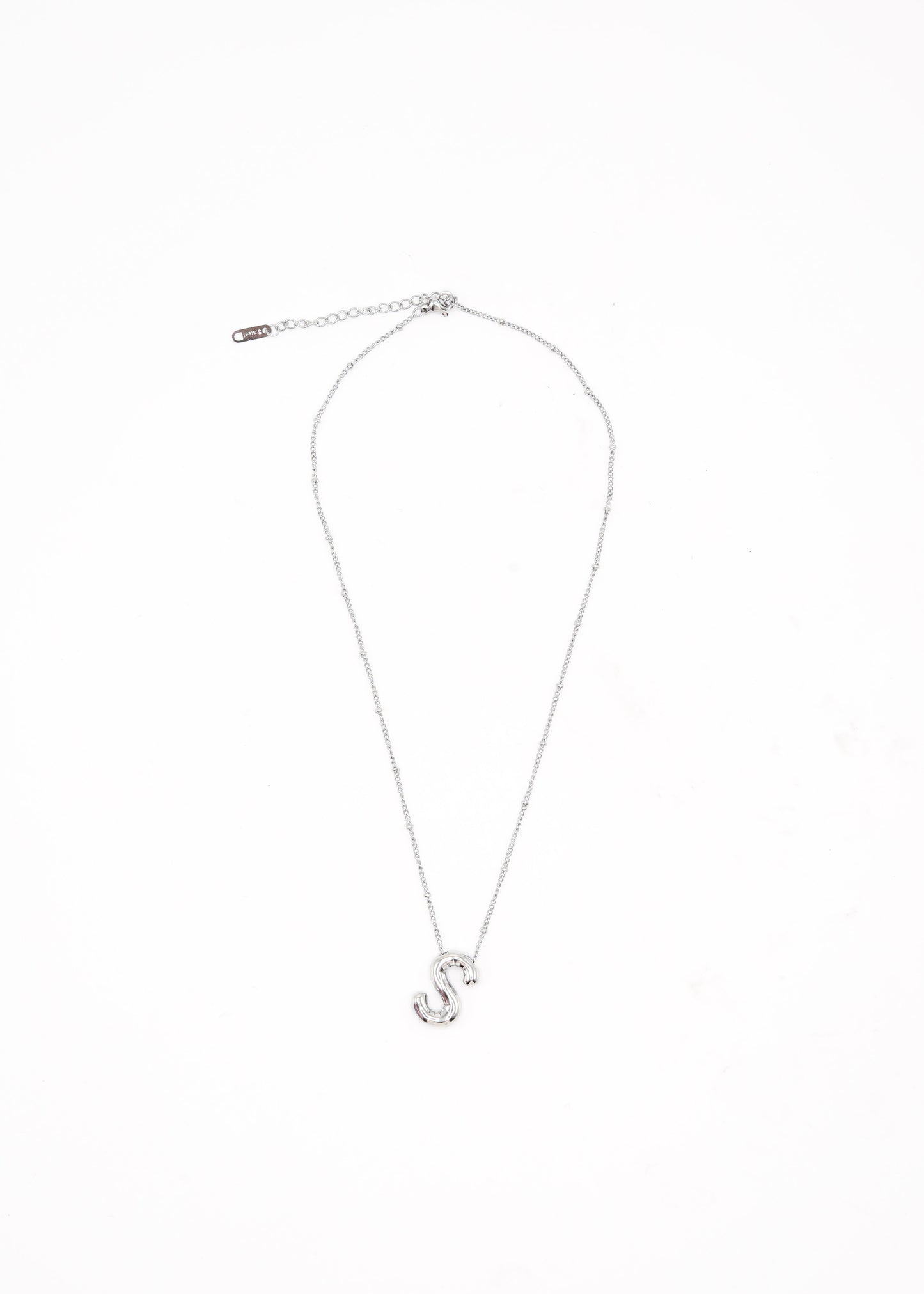 ATELIER CHAR.M - BUBBLE LETTER NECKLACE SILVER