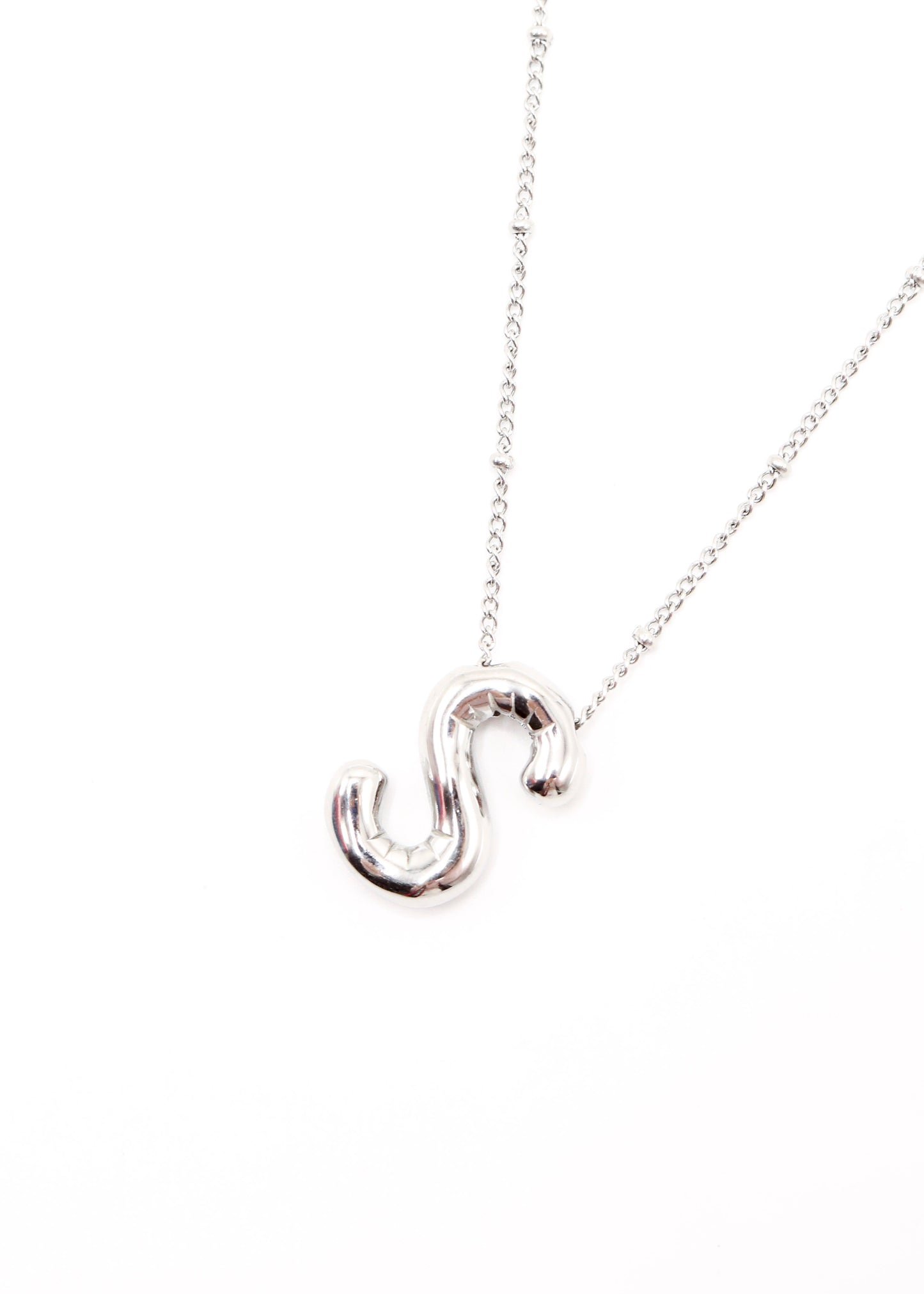 ATELIER CHAR.M - BUBBLE LETTER NECKLACE SILVER