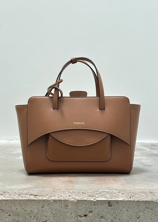 HIDESINS - FLAP M PREMIERE CARAMEL