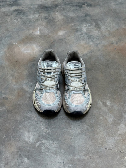 ETONIC - KENDARI MOONLIGHT