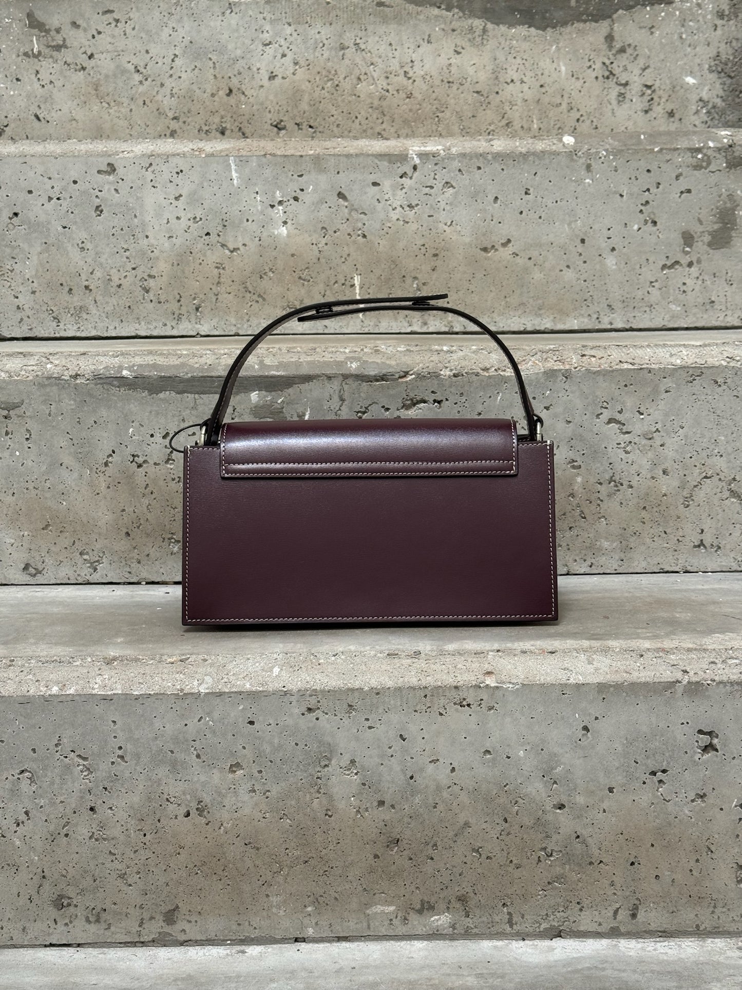 ZARINA ROUGE - LEO NUTELLA