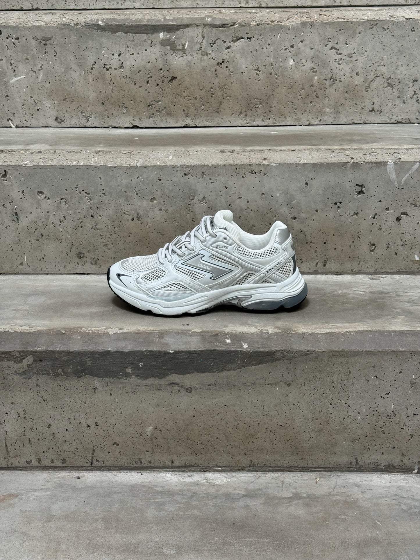 ELITE WHITE/SILVER