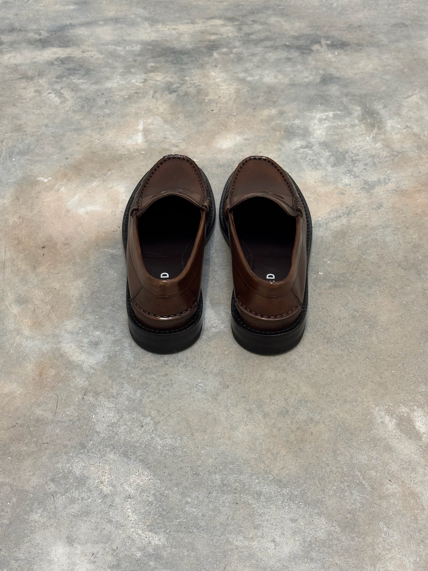 MOCCASIN BROWN