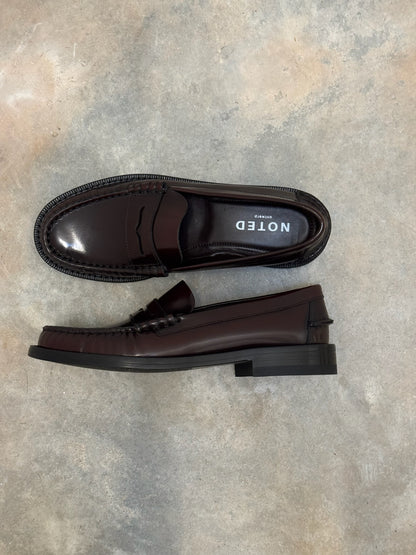 MOCCASIN BURGUNDY