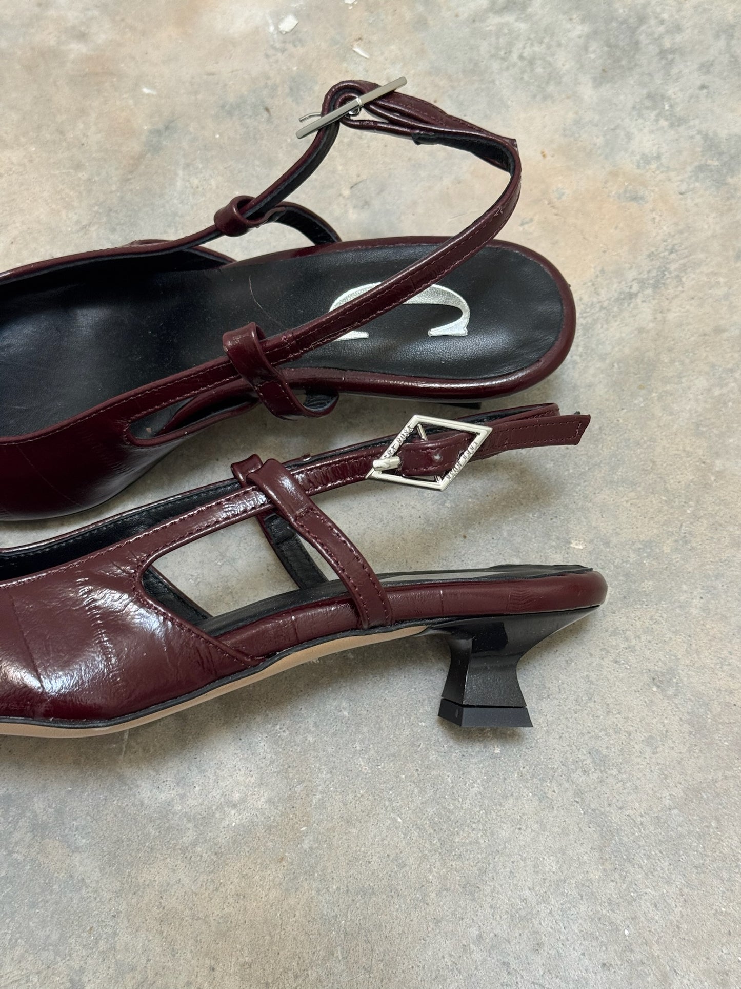 CARA ROSA - LAURA SLINGBACK BORDEAUX