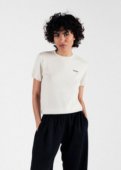 johny Olivia pull white front