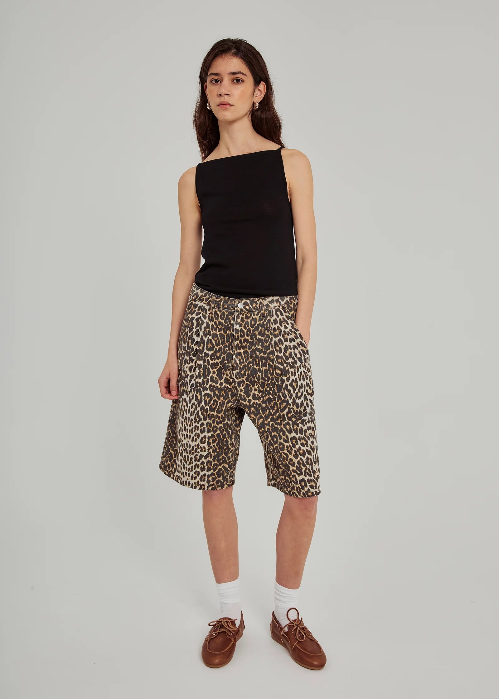 NORR - Kenzie short leopard profile