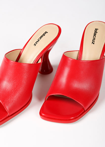 Lola Cruz Roxane mule red detail