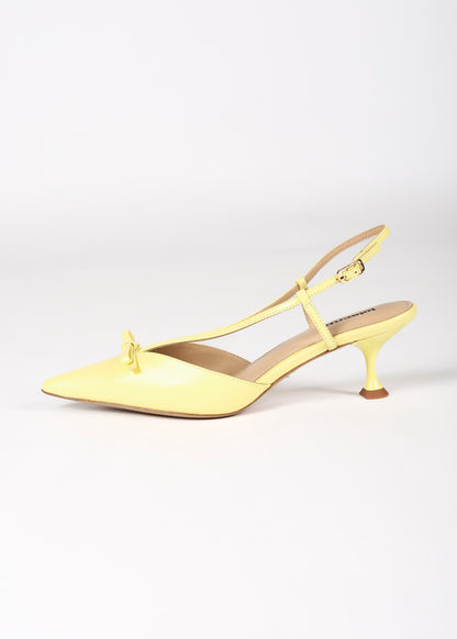 Lola Cruz satina heel yellow side