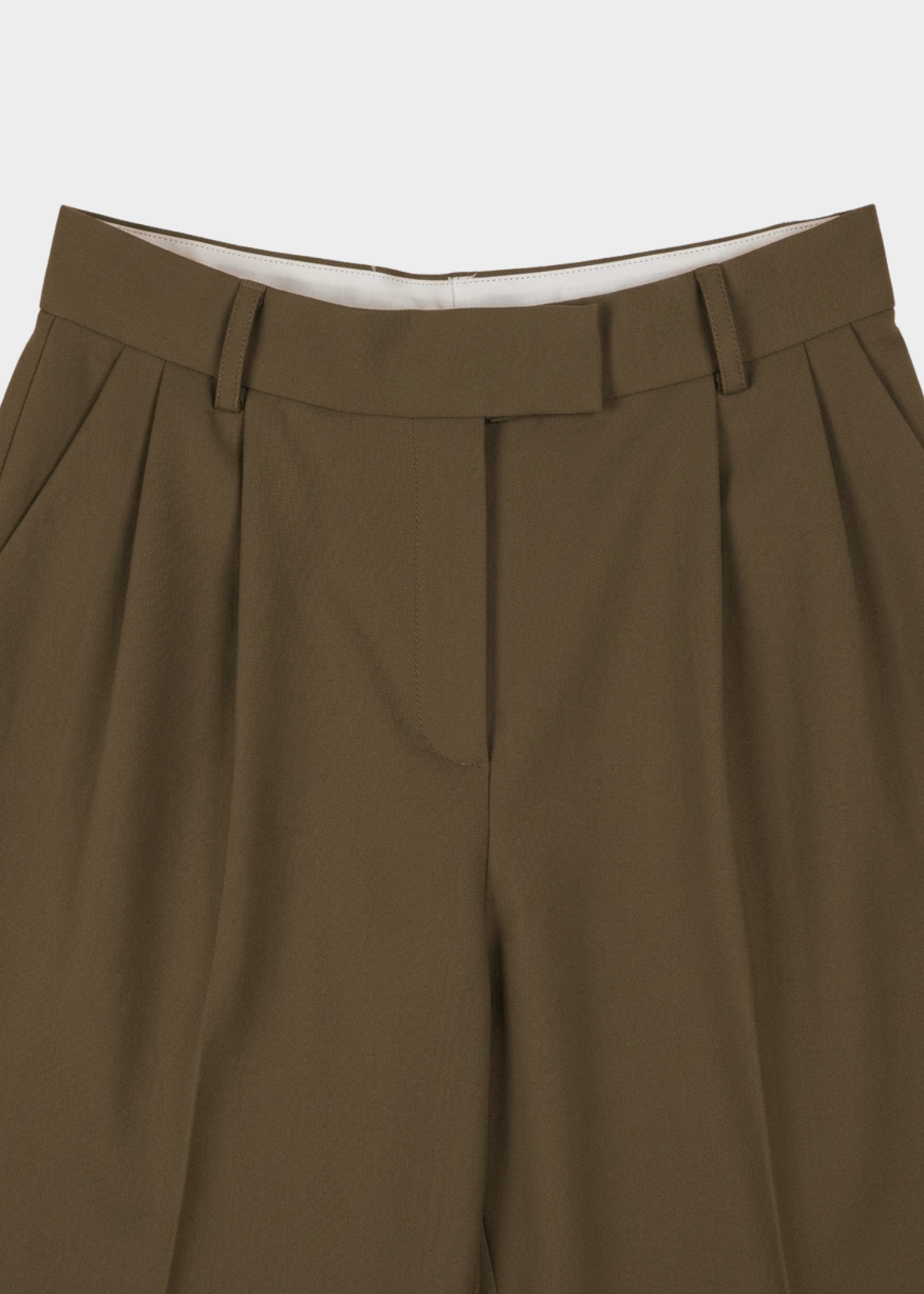 NOTED ANTWERP - ABBU BERMUDA KHAKI