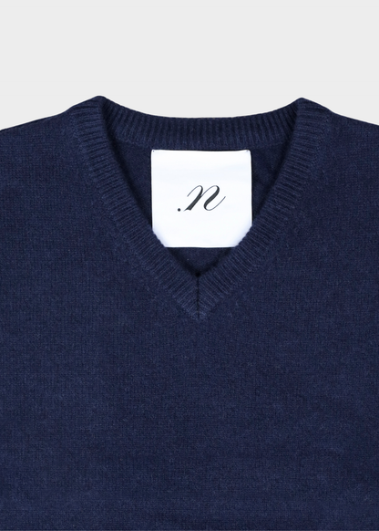 DENIA PULL V NAVY
