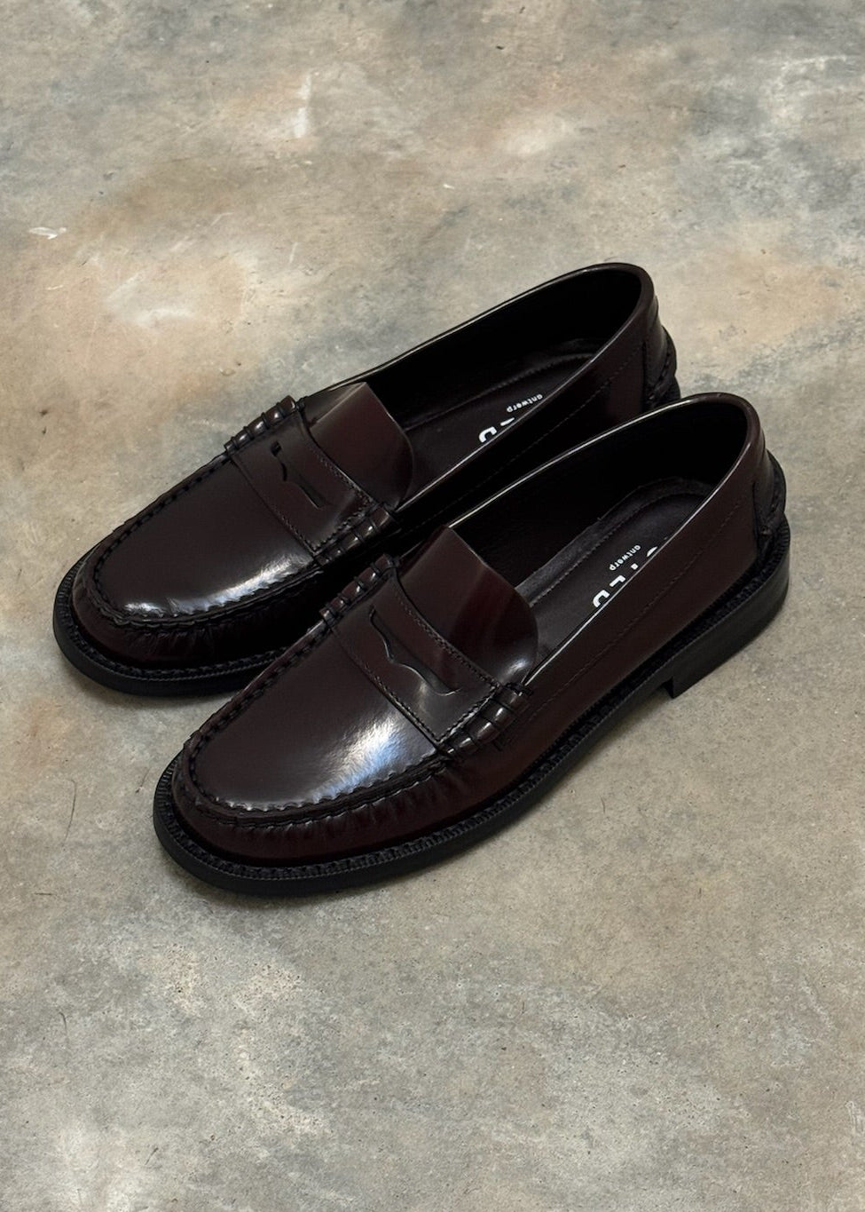 NOTED - MOCCASIN BURGUNDY