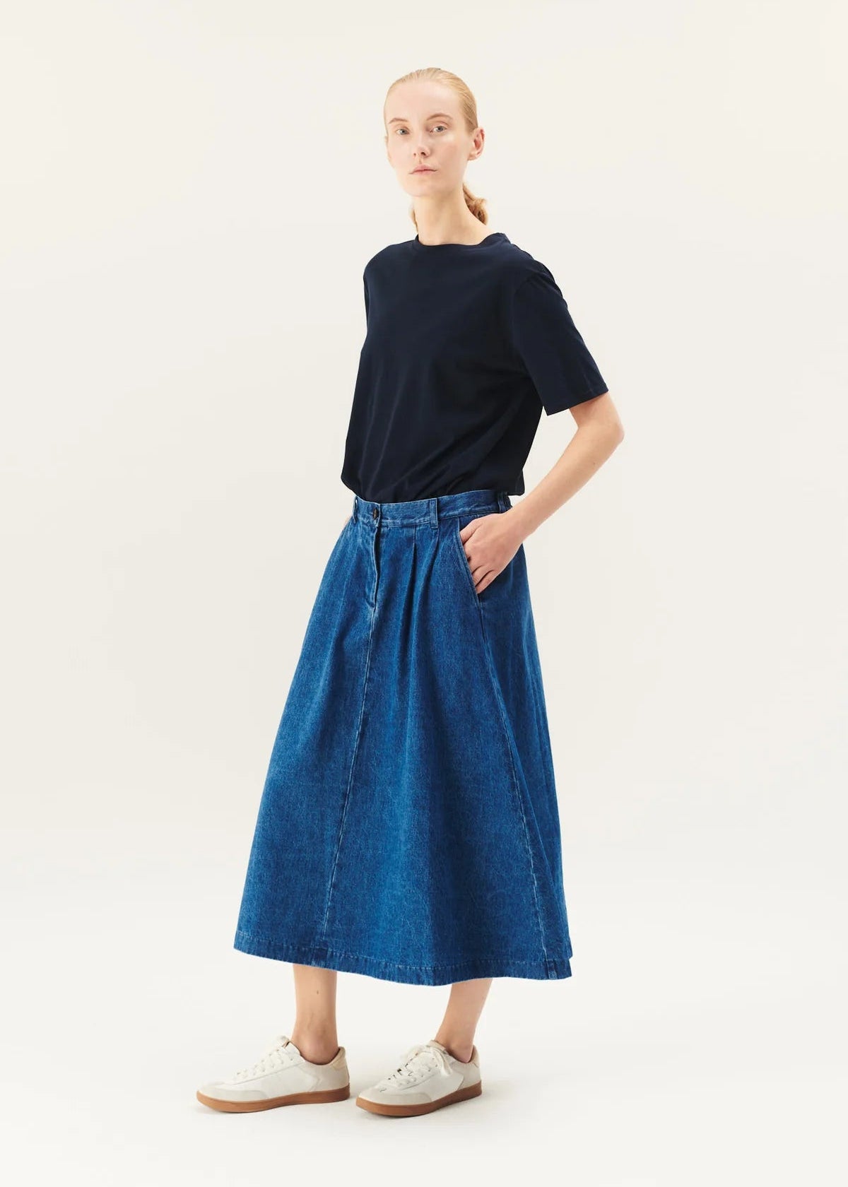 RUE DE TOKYO - Pen washed indigo denim profile