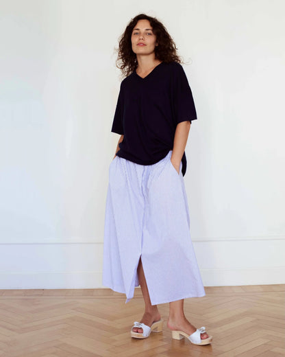 VIE PULL V NAVY