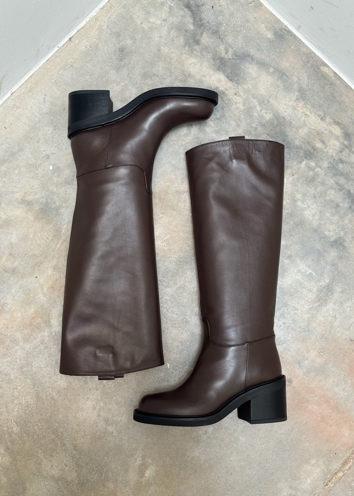 ROTUE - EVERGLOW LAARS BROWN