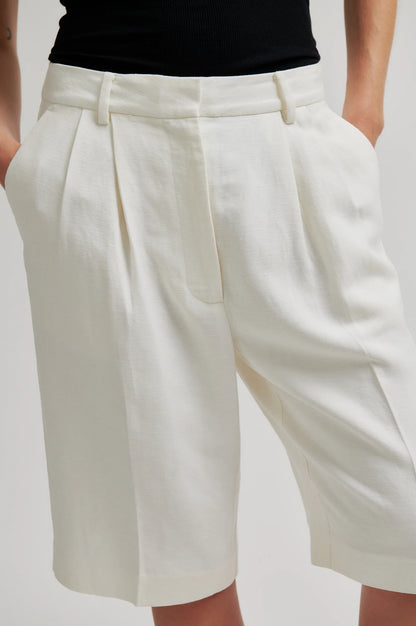 LINO SHORT WHITE