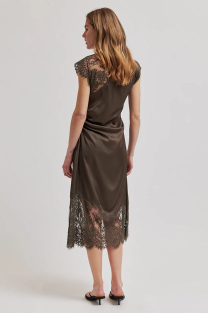 WILLINA DRESS KAKI
