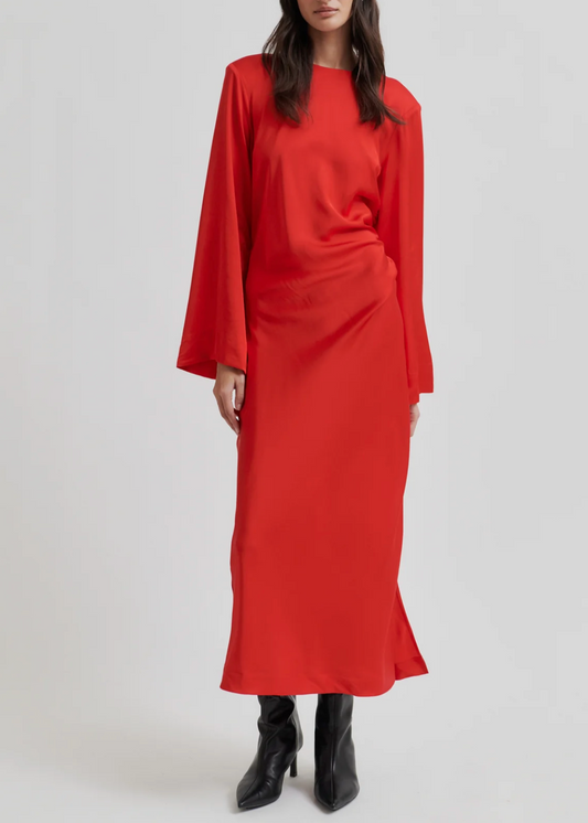 SECOND FEMALE - ERMINE DRESS RED