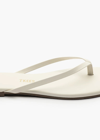 TKEES - Square toe lily cream detail